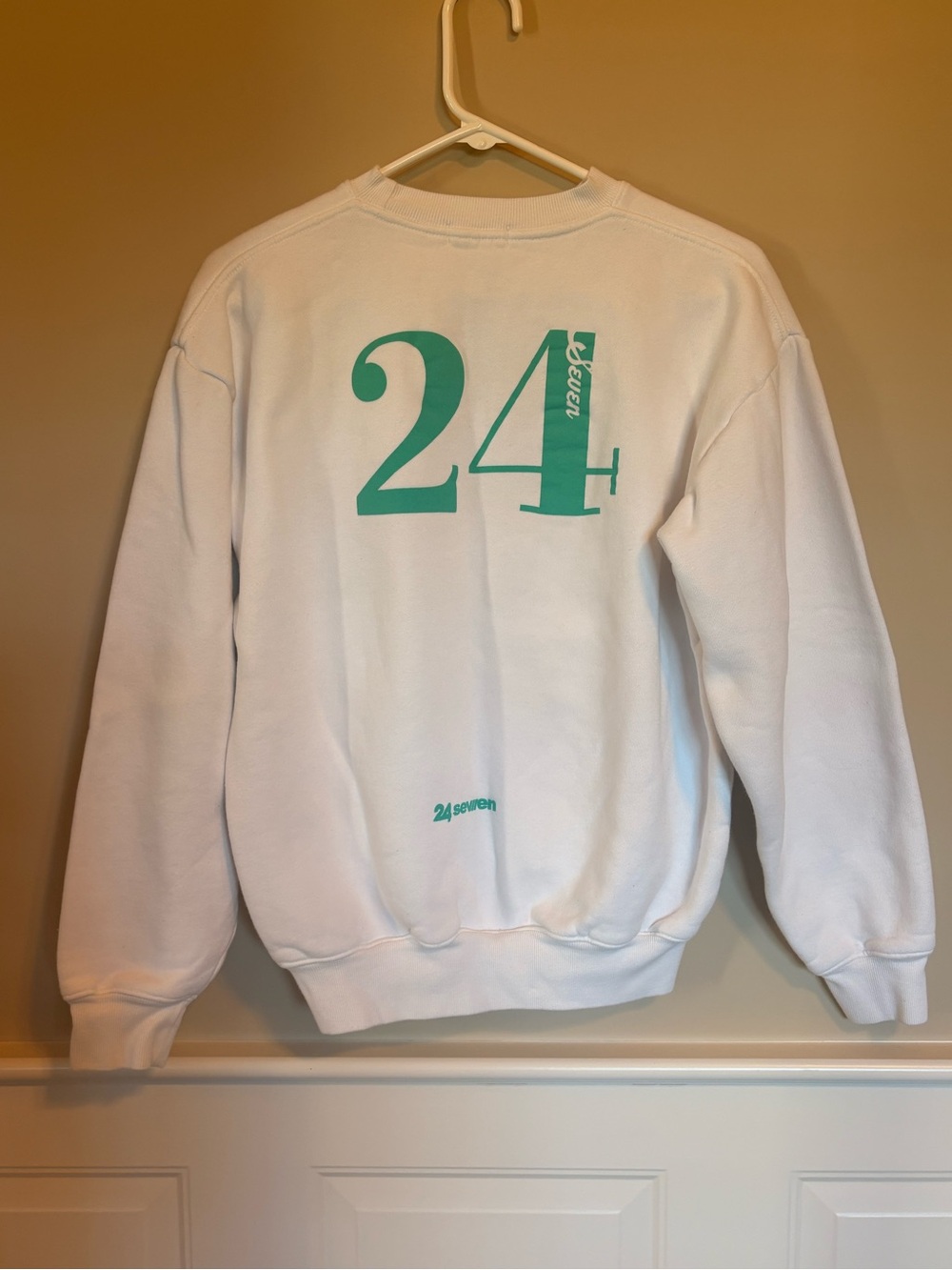 24 Seven Dance Convention Swetshirt - White - high quality material adult Small